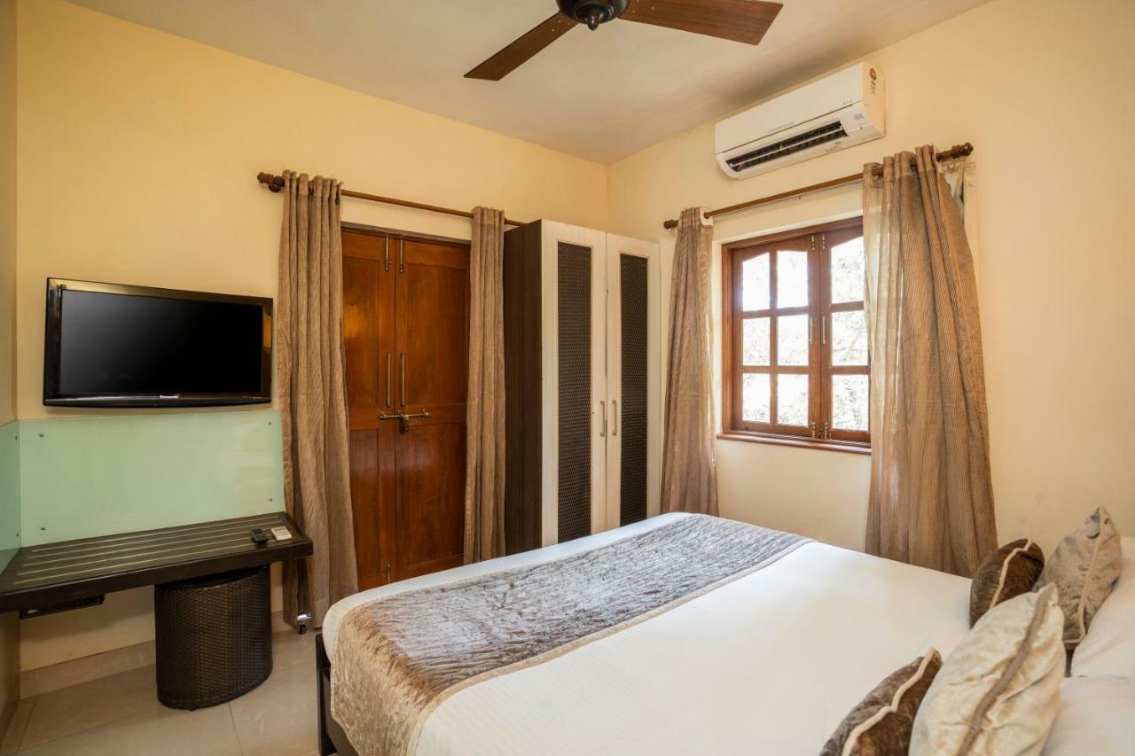Coco Goa Hotell Arpora Exteriör bild