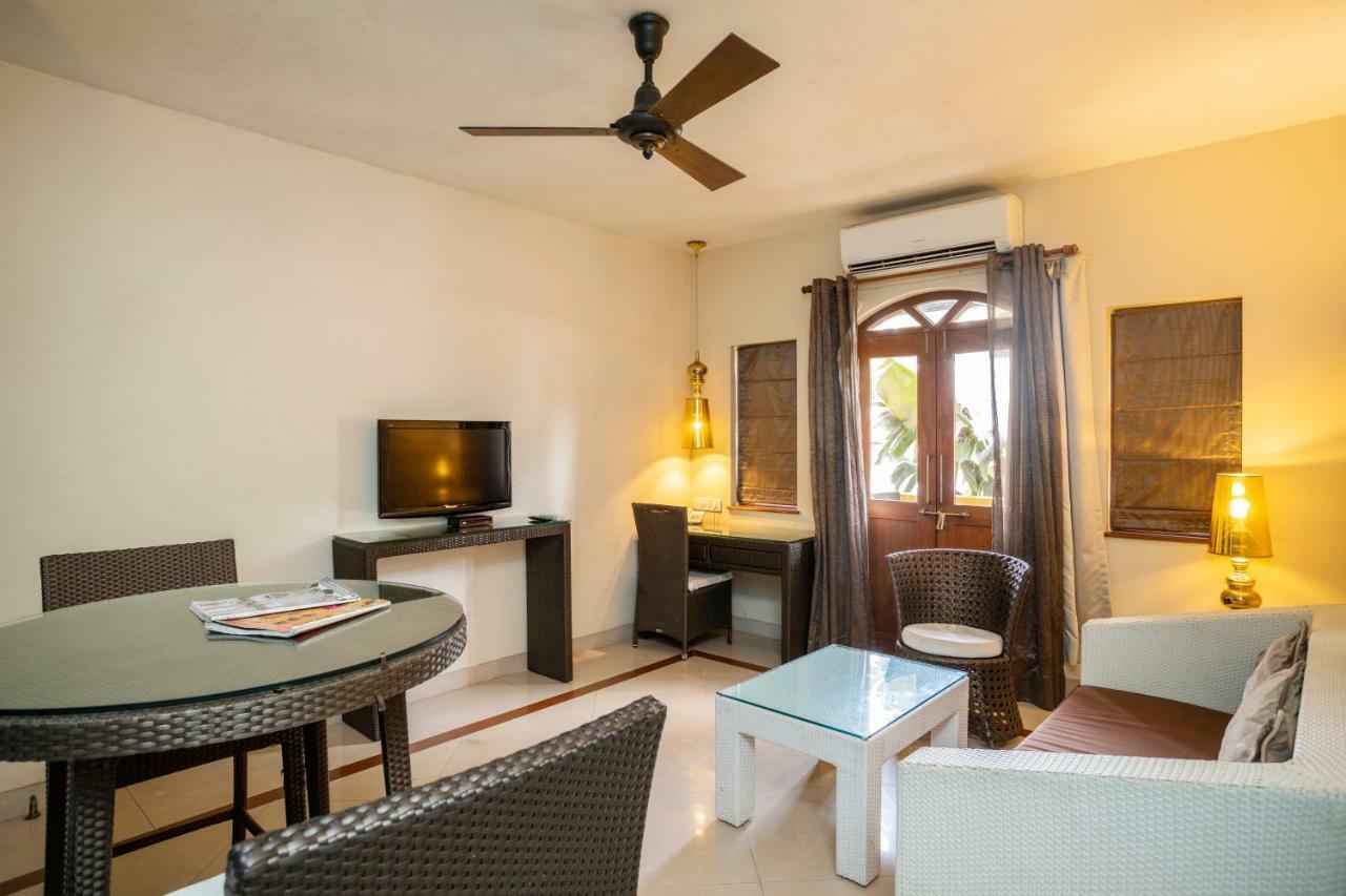 Coco Goa Hotell Arpora Exteriör bild