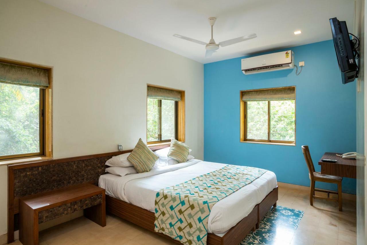 Coco Goa Hotell Arpora Exteriör bild
